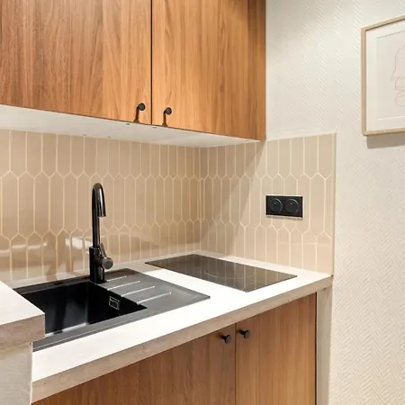 Ideal Family - Appartamento Parigi